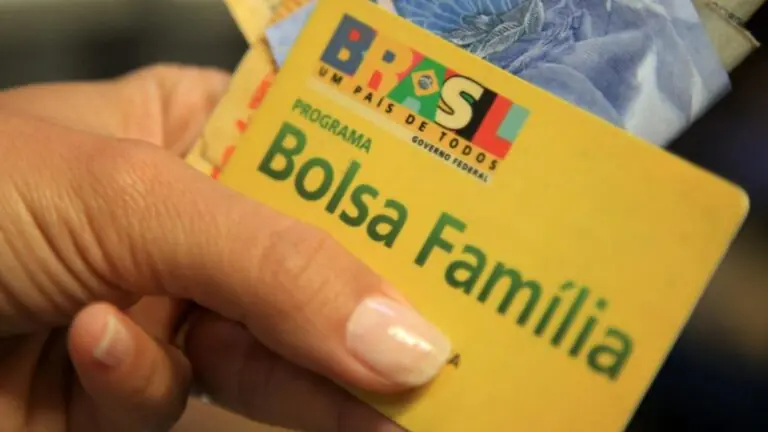 Extensão do auxílio emergencial negado para Bolsa Família pode ser contestado
