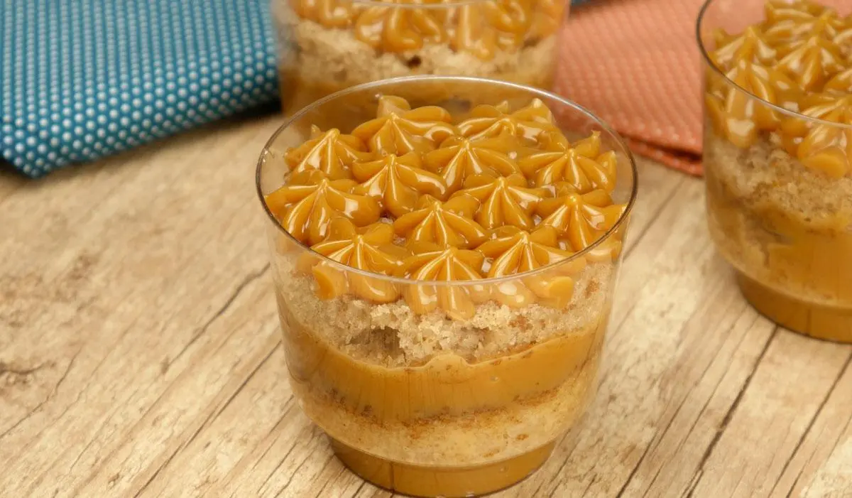 Bolo de pote churros