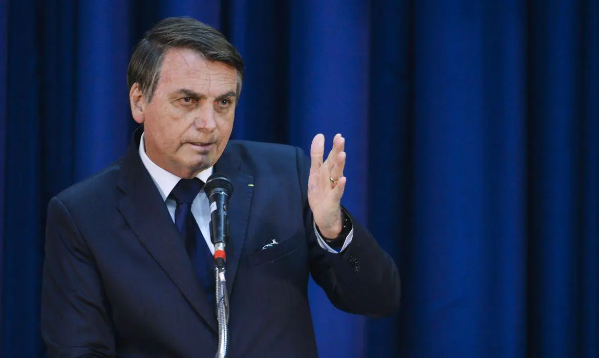 Bolsonaro não descarta prorrogação de Auxílio Emergencial 2021 aos brasileiros