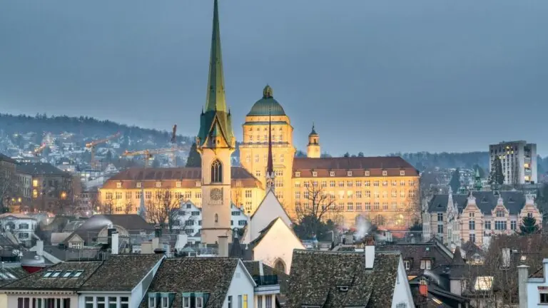 Covid-19 sacode a lista das cidades mais caras do mundo