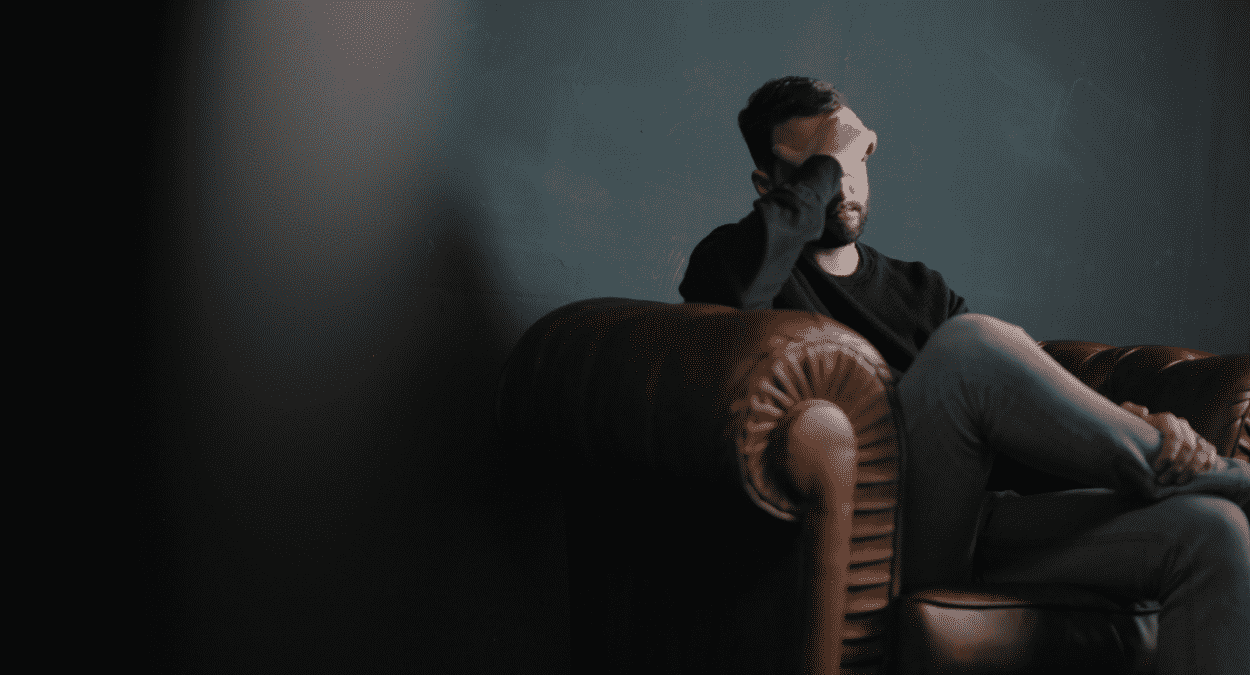 Como evitar golpes financeiros e proteger seu dinheiro