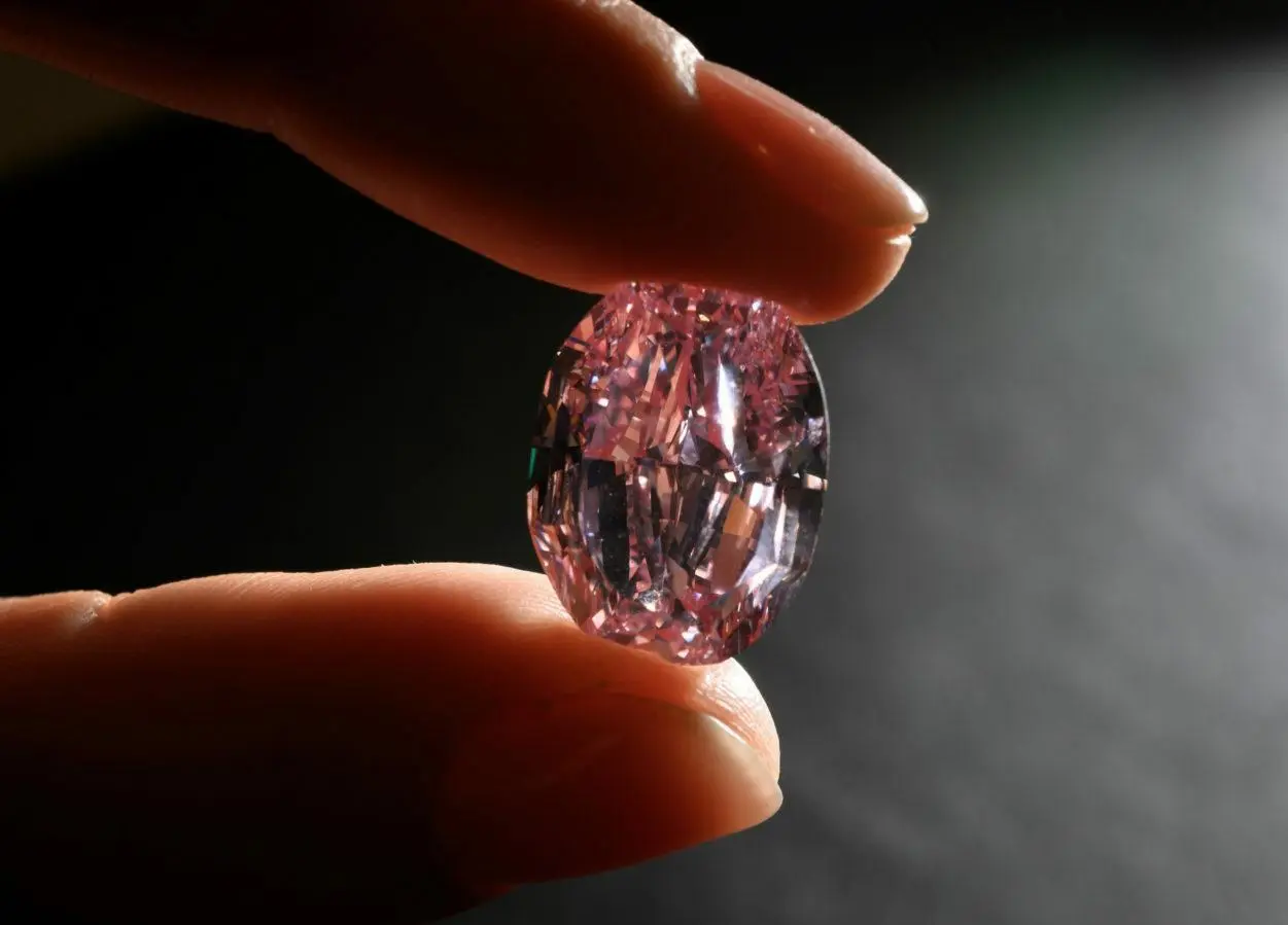 diamante rosa raro