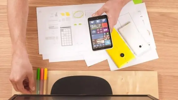 Qual a importância da experiência do usuário na internet?