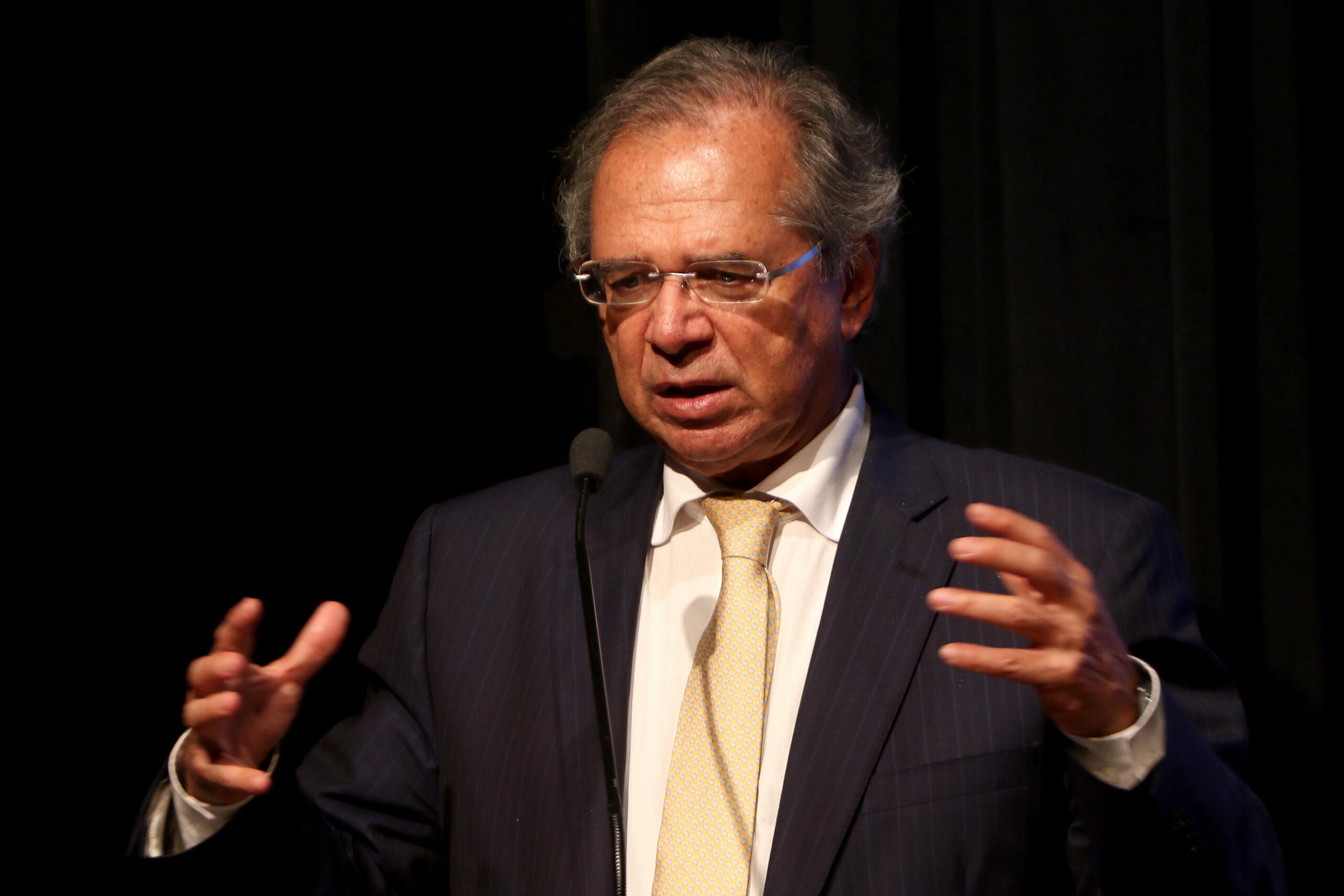 Paulo Guedes Fim do auxílio emergencial