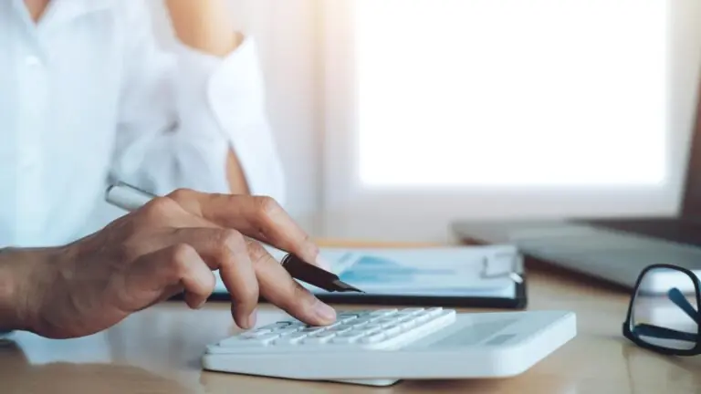 Como emitir nota fiscal? Veja como funciona para o MEI