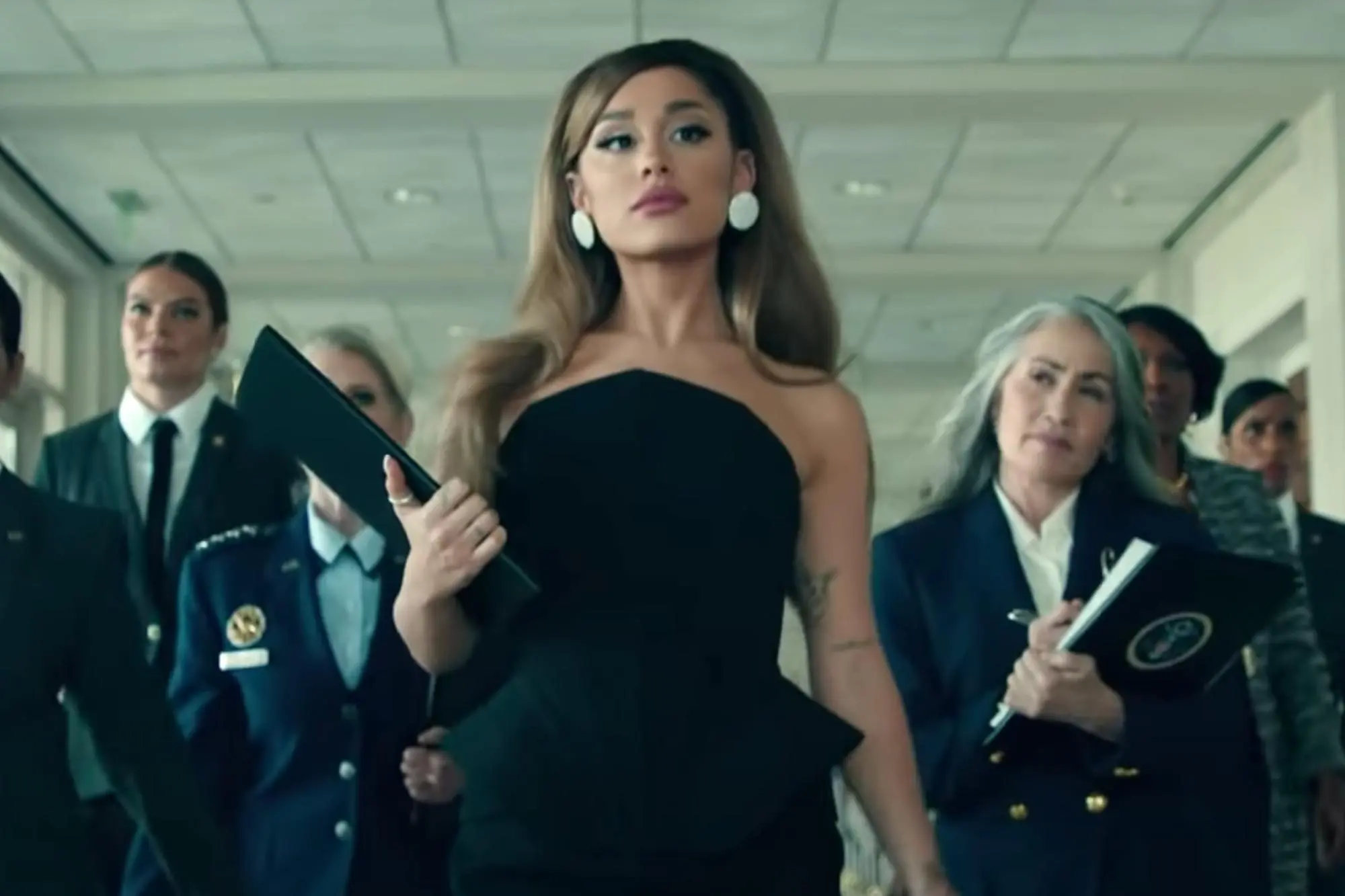 hits do verão 2021 Ariana Grande