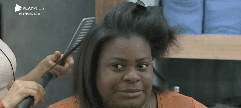 Imagem de Jojo Todynho em dia de princesa em A Fazenda 2020