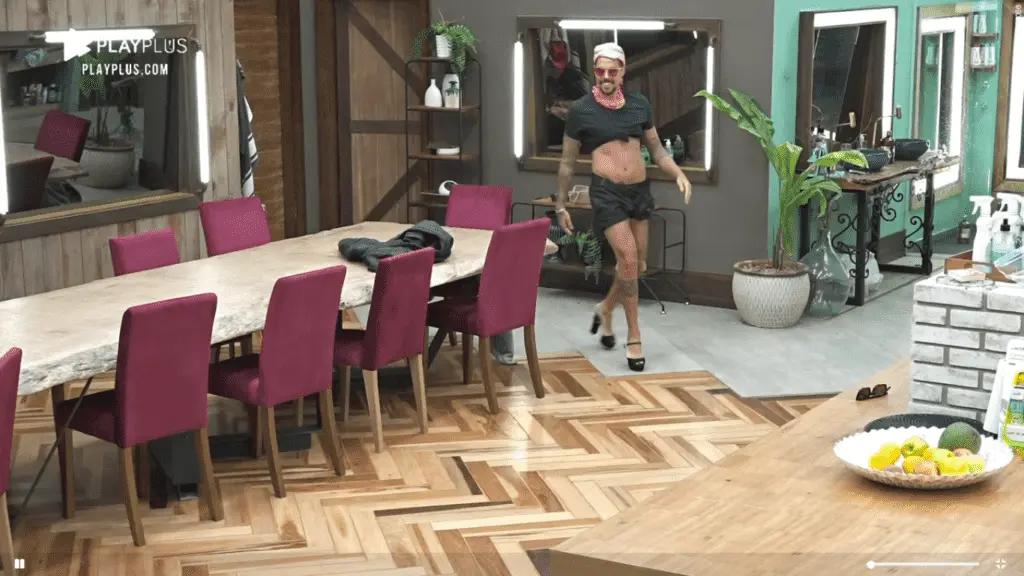 Lipe Ribeiro em A Fazenda 12