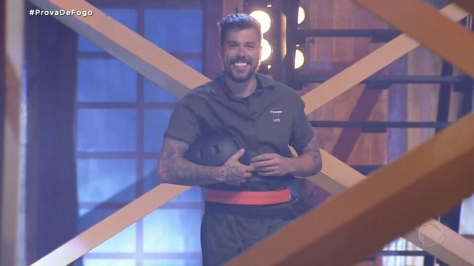 Lipe em a fazenda 12