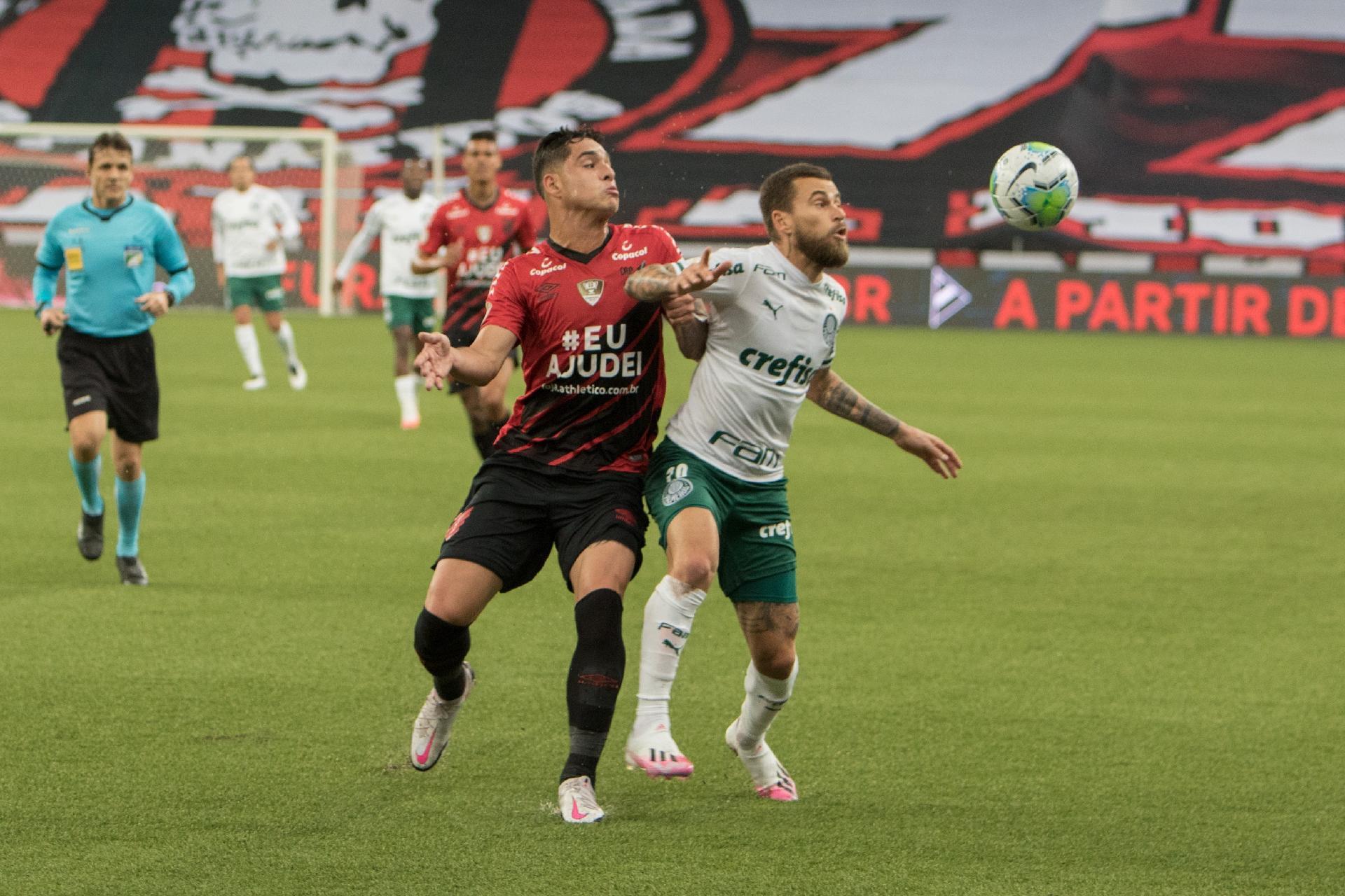 Palmeiras e Athletico Paranaense duela neste sábado em São Paulo