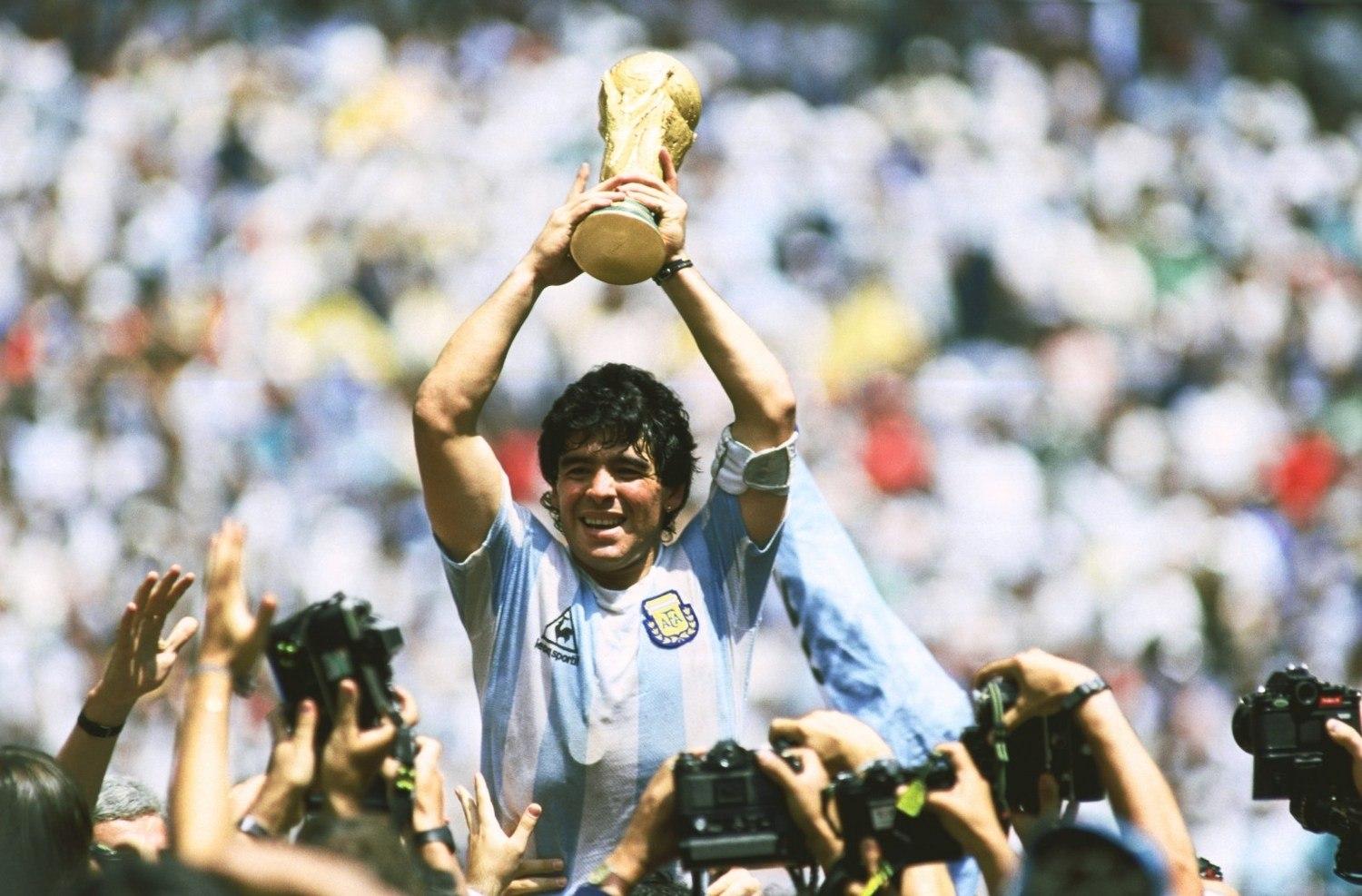 Morte de Maradona movimentou redes sociais nesta quarta