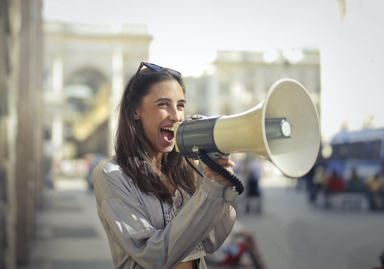 Micro influenciadores: quem são e como utilizá-los na sua estratégia de marketing
