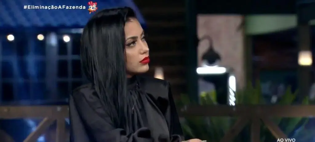 Imagem de Mirella durante eliminação de A Fazenda 2020