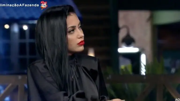 A Fazenda 2020: Mirella responde qual peão joga mais sujo da edição