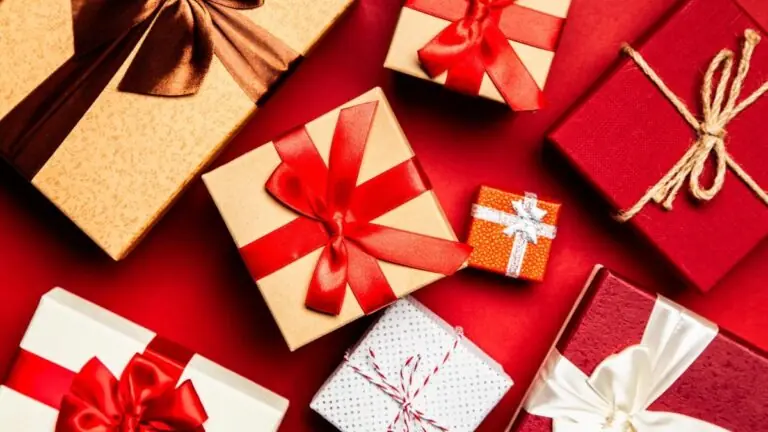 Vai trocar presentes de Natal? Conheça os seus direitos antes