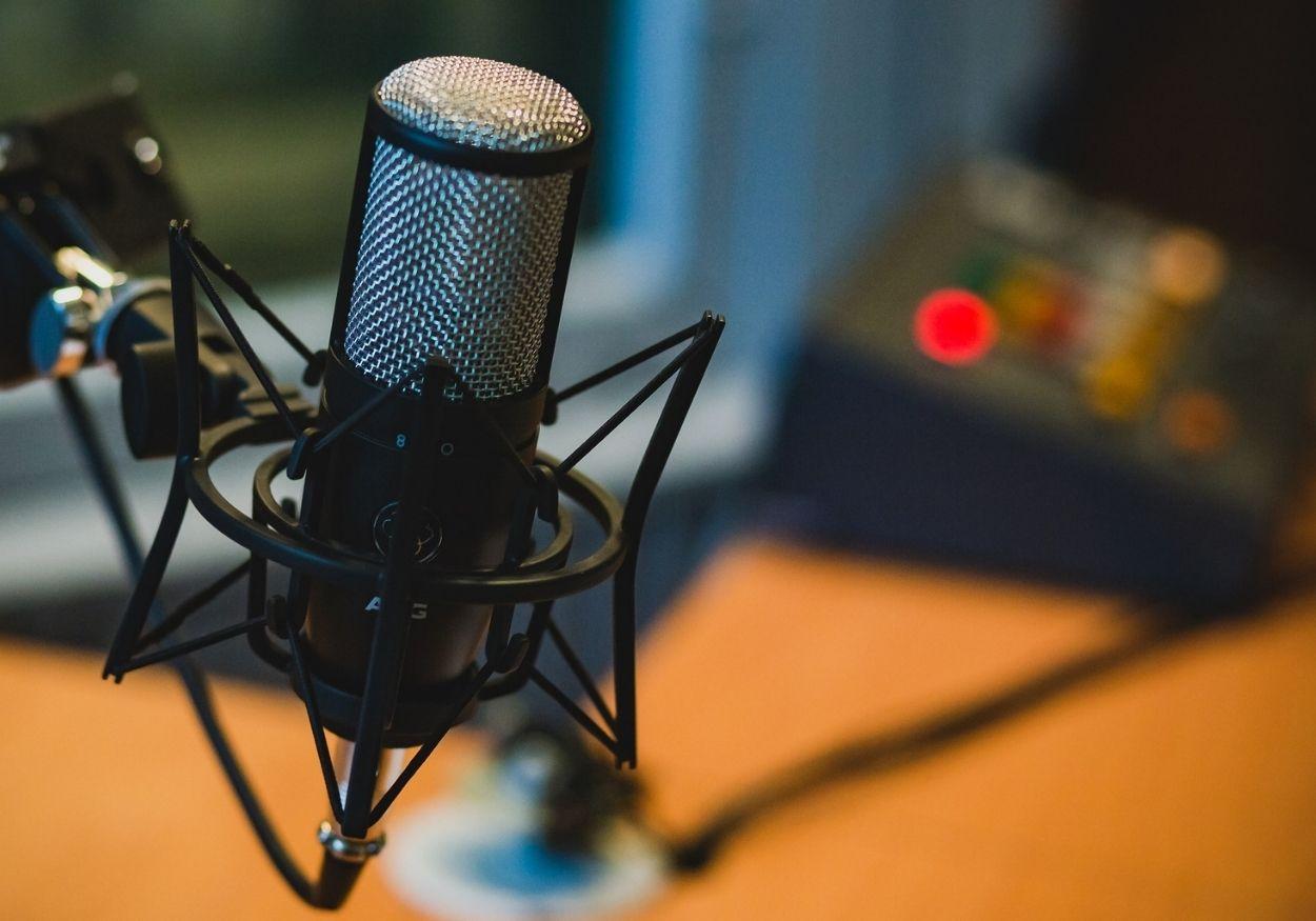 Conheça o passo a passo para criar um podcast do zero