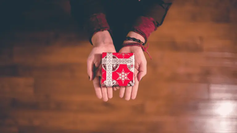 Presente de Natal barato: como fazer para gastar menos