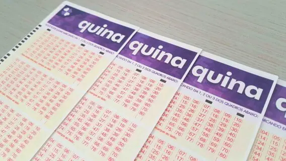 Resultado da Quina 5442 de hoje (15/12/2020); prêmio de R$ 4,4 milhões