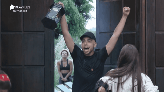 A Fazenda 2020: Lucas Selfie vence Prova de Fogo e pode mudar rumo da roça