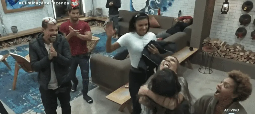 Imagem de Stéfani em A Fazenda