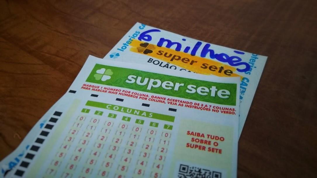 resultado da super sete 42 - A imagem mostra um volante do Super Sete