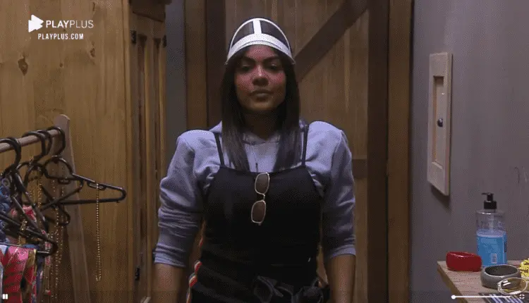 Tays - Enquete A fazenda