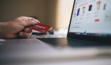 Vender na internet: 9 coisas que você precisa saber para alavancar o seu negócio Vender na internet: 9 coisas que você precisa saber para alavancar o seu negócio