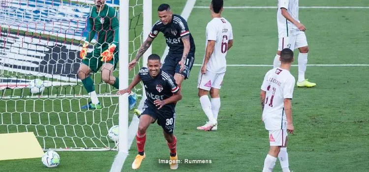 No primeiro turno, São Paulo venceu o confronto por 3 a 1