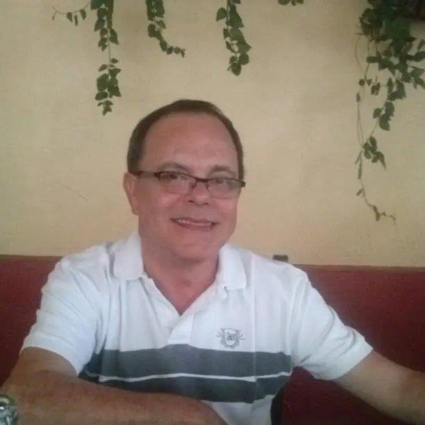 Imagem mostra Fernando Vannucci, que morreu de infarto neste ano