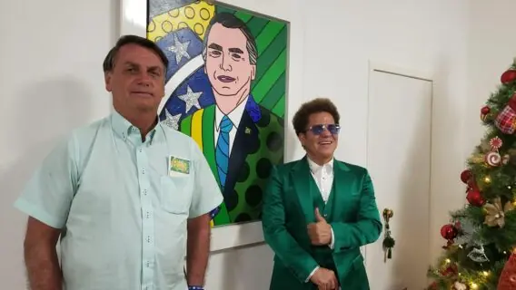Número 13? Bolsonaro posta foto com volantes da Mega da Virada