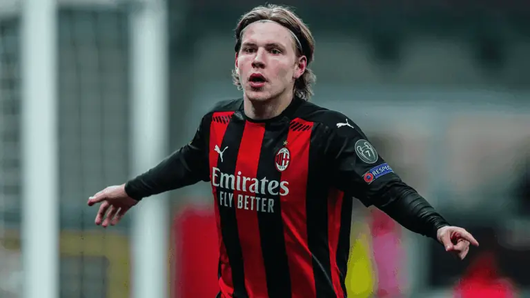 Milan vence Celtic e garante classificação na Liga Europa