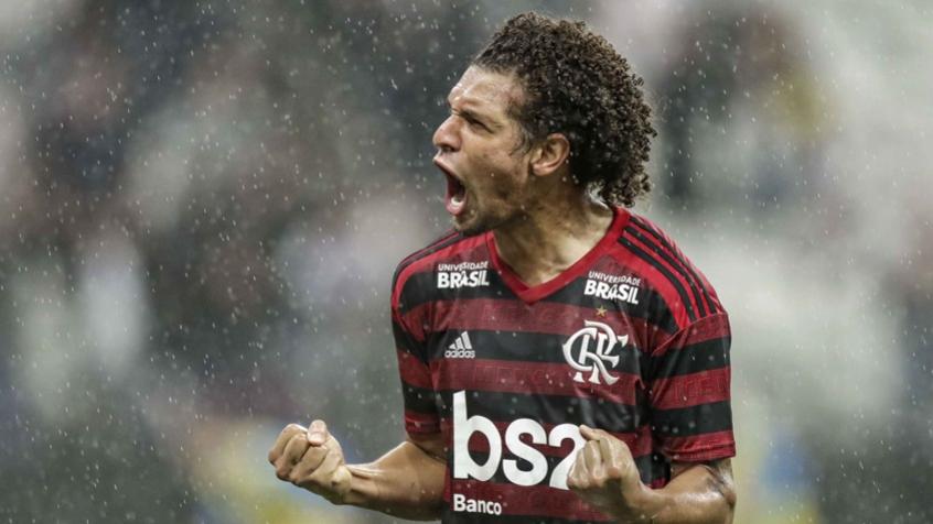 Arão é desfalque no meio de campo do Flamengo