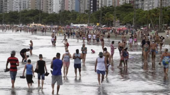 12 cidades do litoral de São Paulo furaram restrições no fim de semana