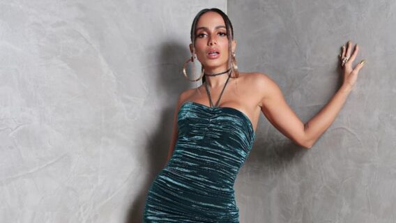 Anitta chega em Nova York para show de Réveillon na Times Square