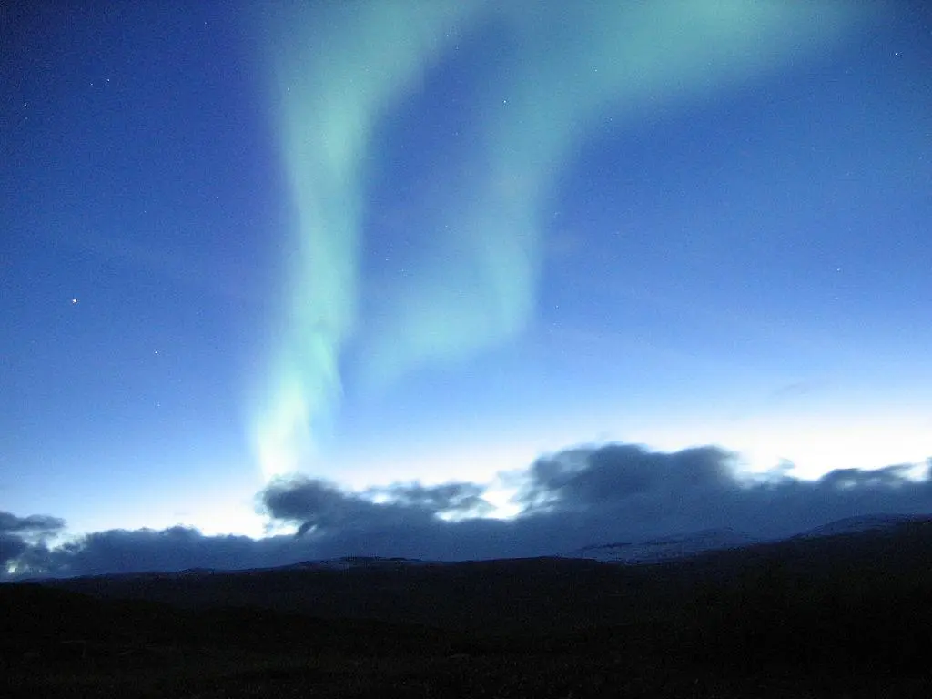 Aurora Boreal na Suécia. Fonte: Wikipédia
