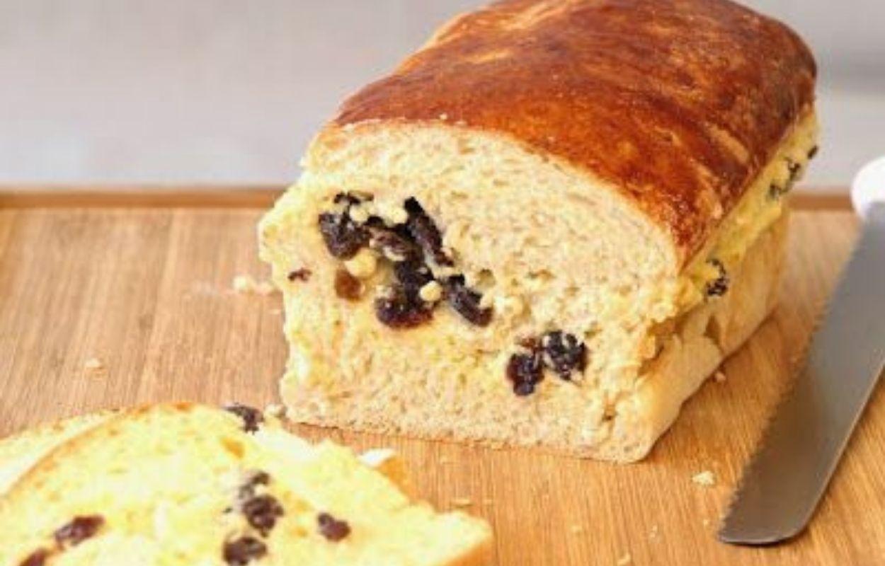 Imagem mostra receita de pão doce com passas