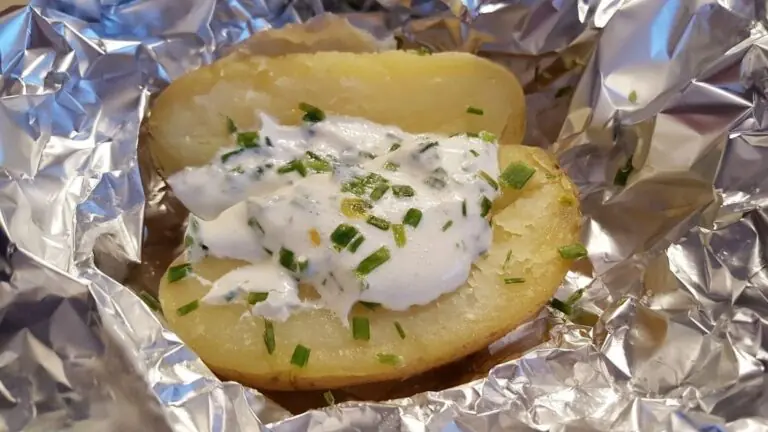 De queijo a camarão: aprenda 5 receitas de batata recheada