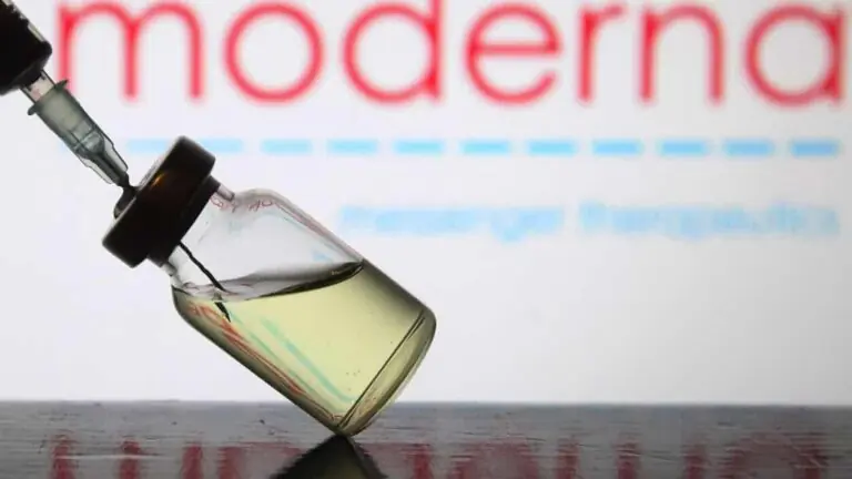 EUA aprova Moderna como segunda vacina para covid-19