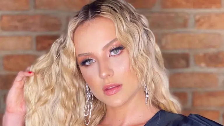 Ex-BBB Gabi Martins surge de cabelo curtinho; veja antes e depois