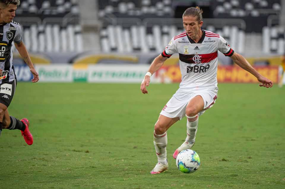 Imagem mostra lateral esquerdo do Flamengo, Filipe Luís