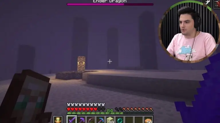 Em live, Felipe Neto bate recorde audiência de emissoras de TV