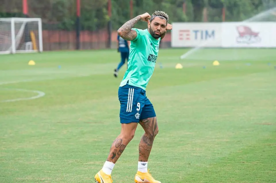 Imagem mostra atacante do Flamengo, Gabriel.