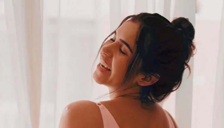 Gizelly Bicalho