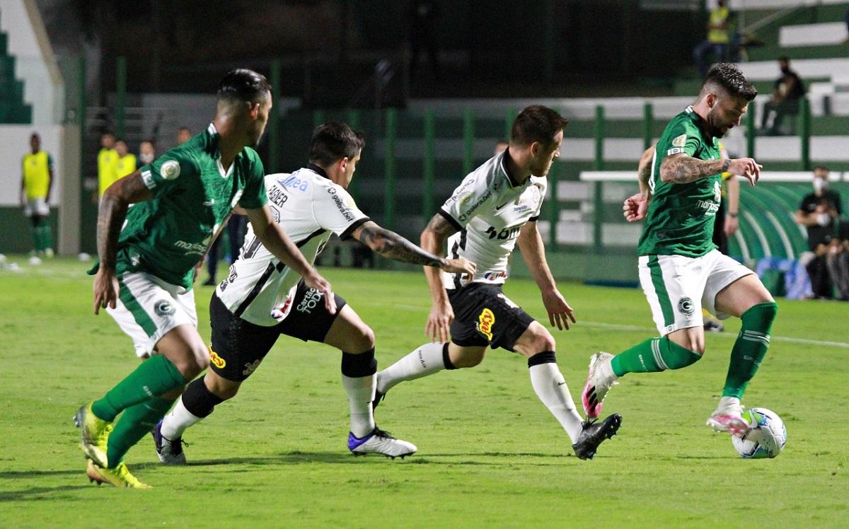 Saiba onde assistir Corinthians x Goiás, jogo que fecha rodada 26