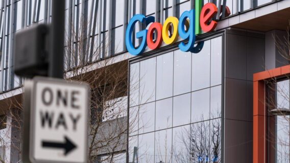 Google e racismo: mais uma funcionária negra demitida e novas acusações graves