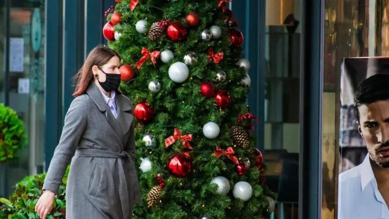 Covid-19: Itália anuncia lockdown para o Natal e Ano Novo