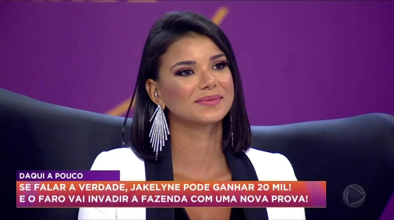 Jakelyne Oliveira ex-participante de A Fezenda 12