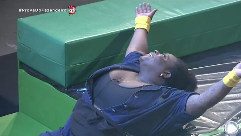 Jojo Todynho mostra a 1ª coisa que fez após chegar em casa