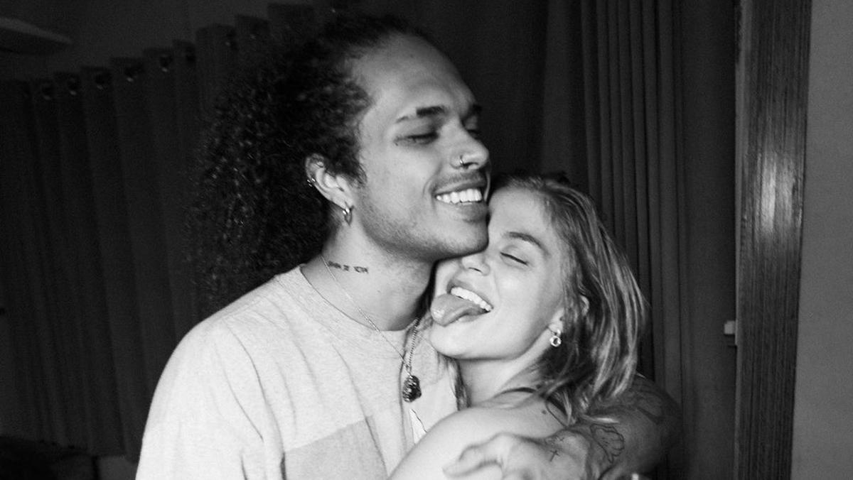 Na imagem Luisa Sonza e Vitão