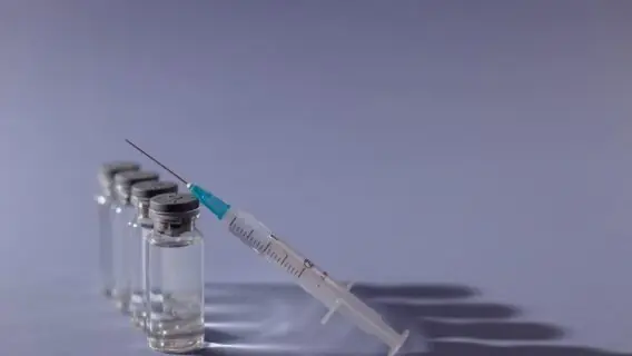 Covid-19: Países mais ricos acumulam vacina e os mais pobres ficam para trás, diz pesquisa